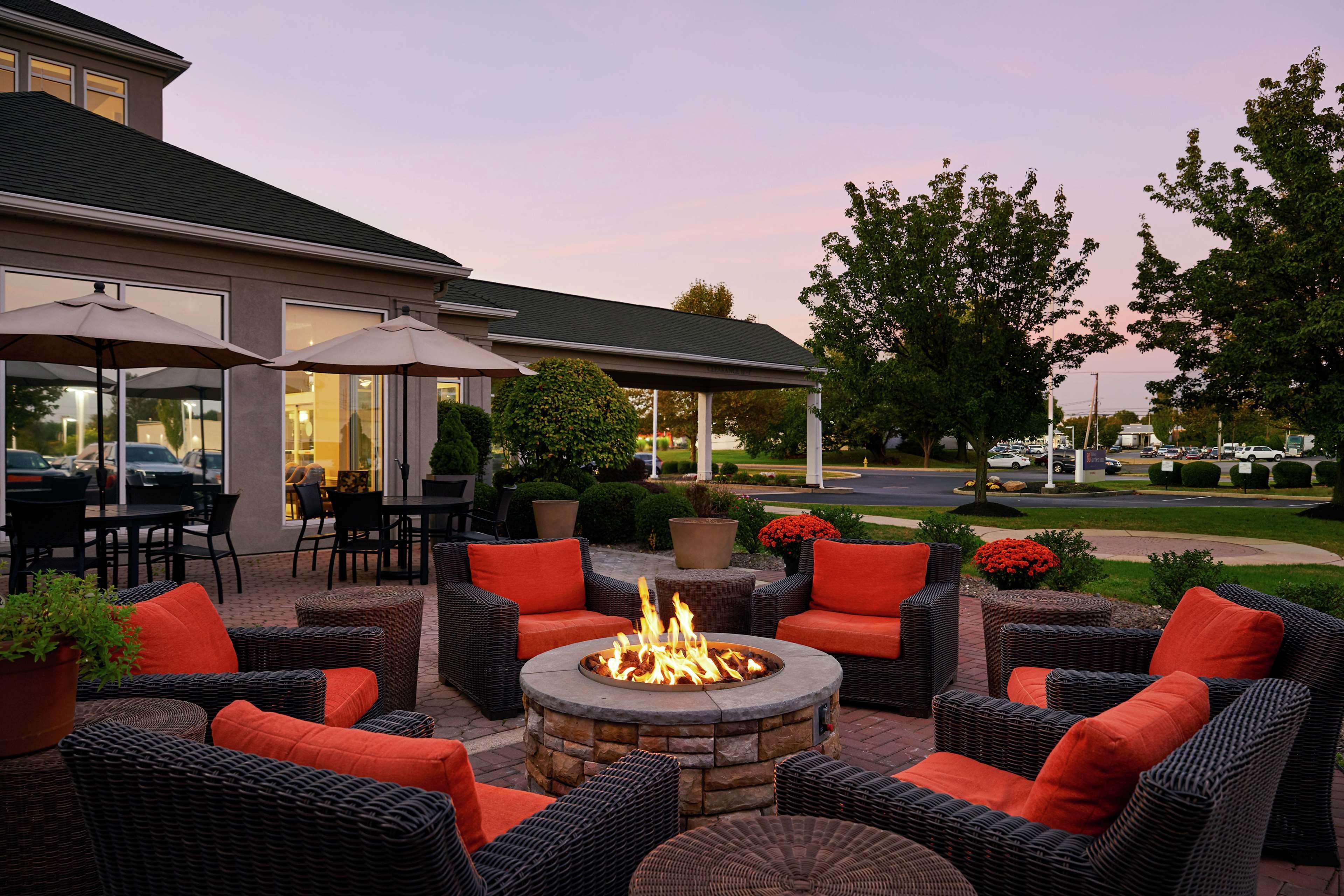 Hilton Garden Inn Allentown West Breinigsville Bagian luar foto