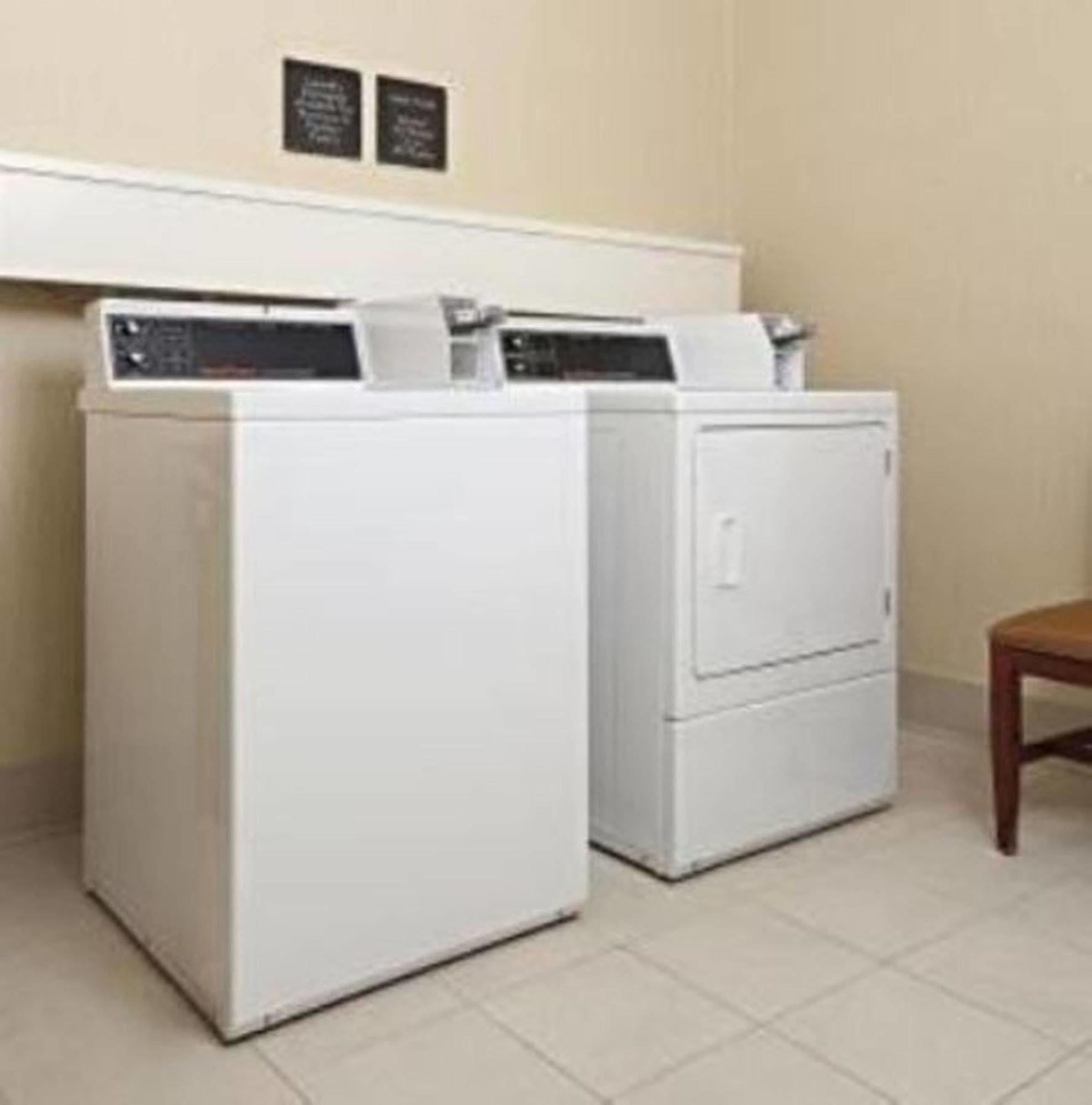 Hilton Garden Inn Allentown West Breinigsville Bagian luar foto